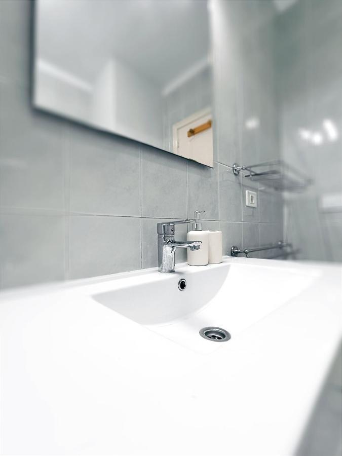 Colina Apartment ลอส กริสเตียนอส ภายนอก รูปภาพ