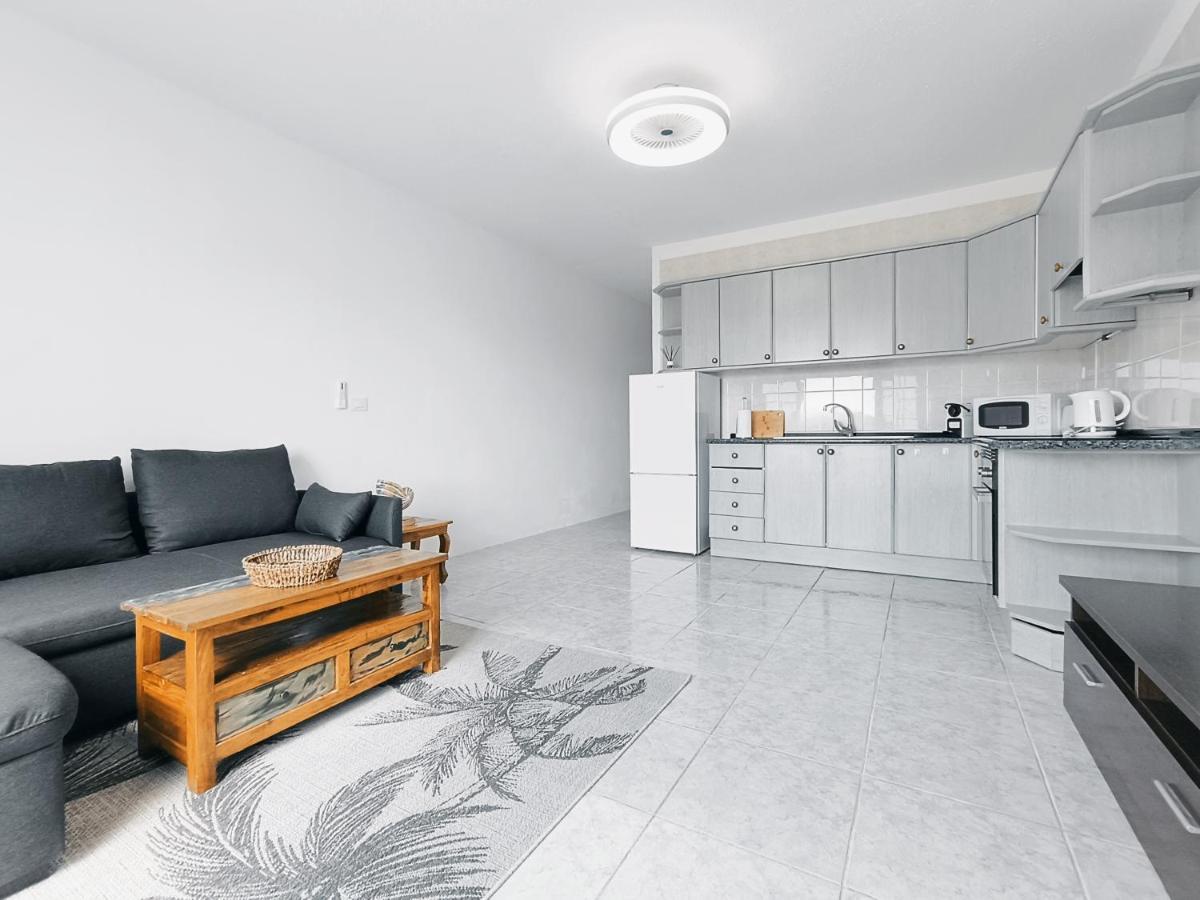 Colina Apartment ลอส กริสเตียนอส ภายนอก รูปภาพ
