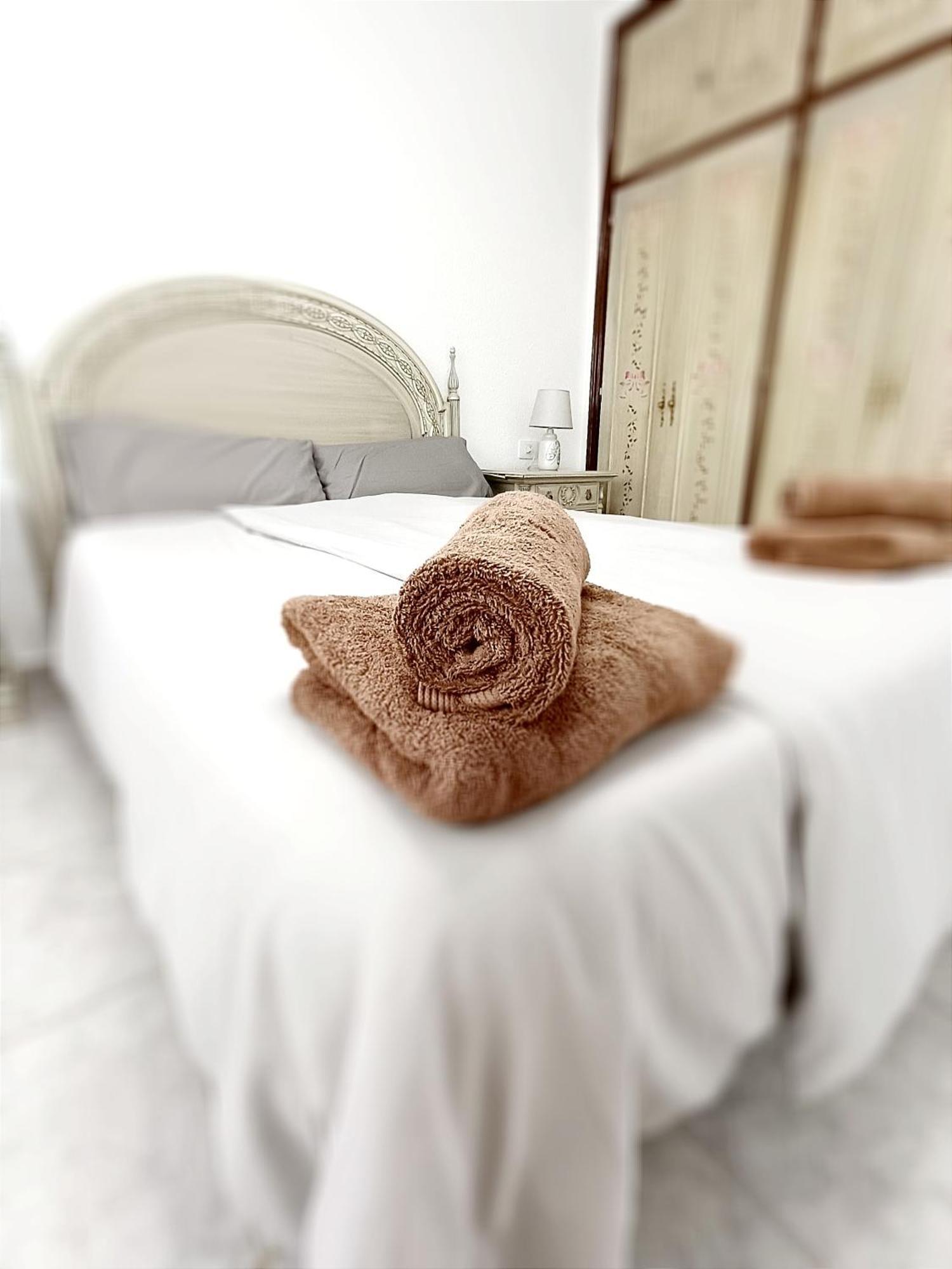 Colina Apartment ลอส กริสเตียนอส ภายนอก รูปภาพ